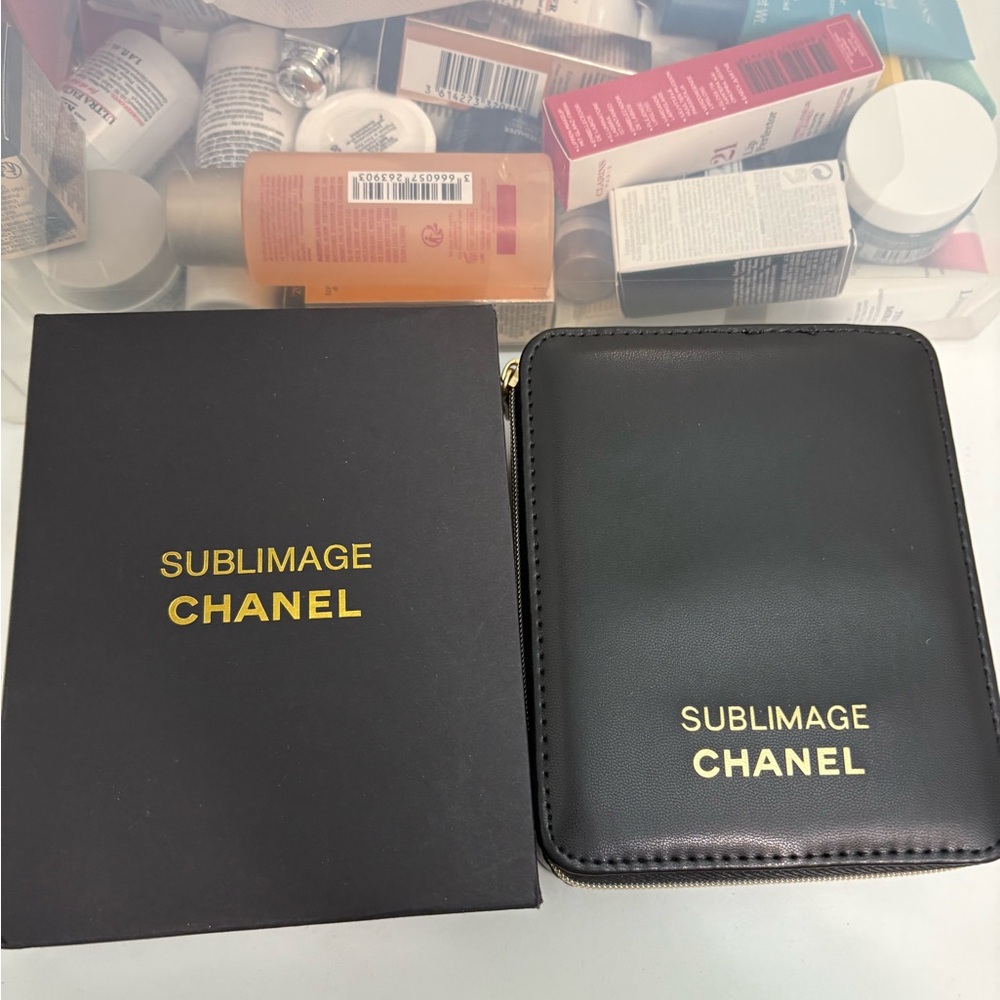CHANEL beauty Sublimage Black cosmetics Case
